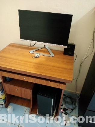 Computer Table